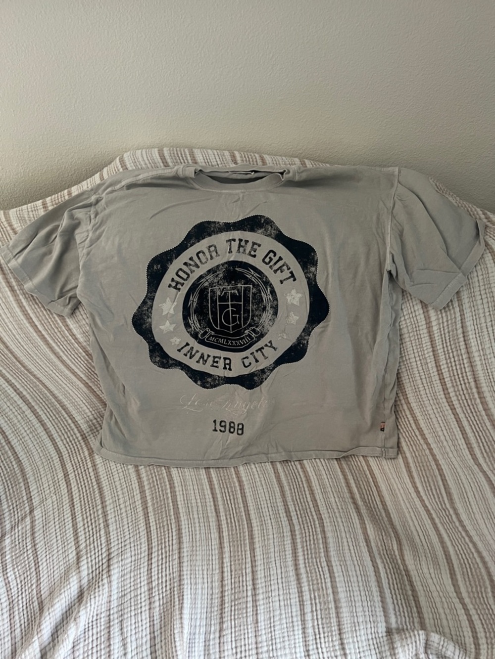 EUC Honor The Gift Shirt